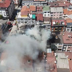 İstanbul'daki bina yangınından kahreden haber: Bir kişinin cansız bedeni bulundu!