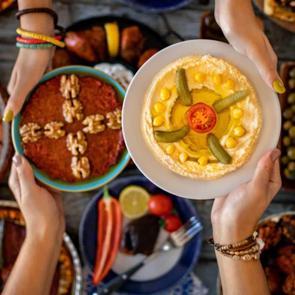 TasteAtlas "D&uuml;nyanın En İyi Yemek Şehirleri"ni a&ccedil;ıkladı! T&uuml;rkiye'den iki şehir de listede