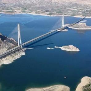 Tunceli ve Elazığ'ı bağlayacak dev proje Pertek K&ouml;pr&uuml;s&uuml; i&ccedil;in tarih verildi