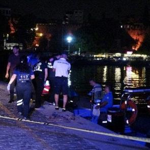 Antalya'da ş&uuml;pheli olay! Arkadaşını aradı, peşi sıra cesedi bulundu 