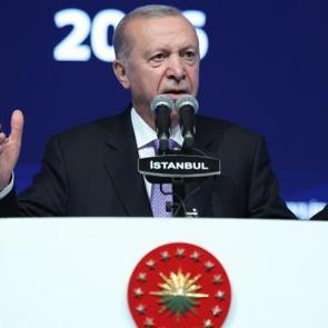 Cumhurbaşkanı Erdoğan'dan &ouml;nemli mesajlar: Tarihi bir d&ouml;nemi yaşıyoruz!