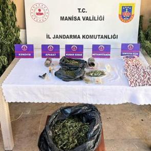 Manisa'da uyuşturucu operasyonu; 4 tutuklama