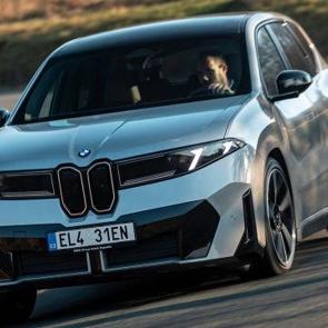 Yeni BMW iX3&rsquo;ten menzil şovu: Tek şarjla İstanbul&rsquo;dan Sivas&rsquo;a ulaşabilecek!