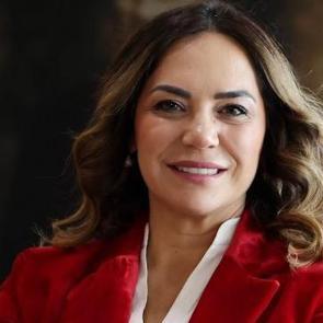 Tekirdağ Belediye Başkanı Candan Y&uuml;ceer CHP'den istifa etti