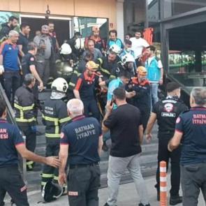 Batman'da spor salonunda &ccedil;ıkan yangında &ouml;lenlerin sayısı 3'e &ccedil;ıktı