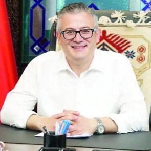 Belediye başkanı hakkında soruşturma! İş&ccedil;inin maaşını faize yatırmış!
