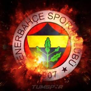 Fenerbah&ccedil;e'de milli yıldızla yollar ayrıldı