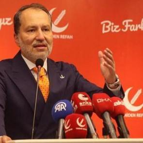 İstifa sonrası d&uuml;şt&uuml;! İmdadına Yeniden Refah yetişti! Fatih Erbakan duyurdu