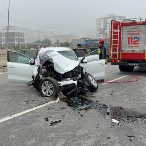 Samsun&rsquo;da SUV ara&ccedil; direğe &ccedil;arptı: &Ouml;l&uuml; ve yaralılar var