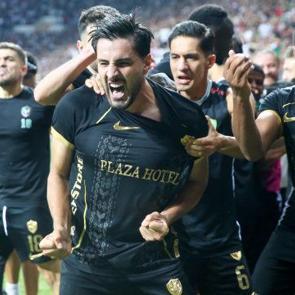Salah'ın gol&uuml; yetmedi! Amedspor, Trabzonspor'u 90'da devirdi