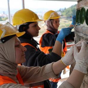 Sivas&rsquo;ta eğik minareli camide bulunan &ccedil;anakların sırrı &ccedil;&ouml;z&uuml;ld&uuml;