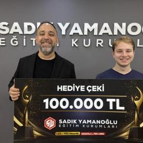 YKS T&uuml;rkiye 74&rsquo;&uuml;nc&uuml;s&uuml; oldu, 100 bin TL&rsquo;lik &ouml;d&uuml;l&uuml;n&uuml; yetim &ccedil;ocuklara bağışladı