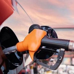 Petrol i&ccedil;in kırmızı alarm &ccedil;aldı: En b&uuml;y&uuml;k sıkıntı motorinde