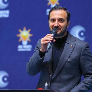 AK Parti'den &Uuml;sk&uuml;dar a&ccedil;ıklaması: Şimdi hizmet zamanı