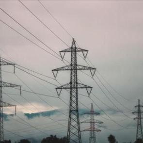 Elektrik şebekelerine sabotaj! Ş&uuml;pheli patlayıcılarla yakalandı