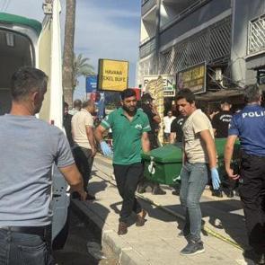Eşini &ouml;ld&uuml;r&uuml;p hayatına son veren koca uzman &ccedil;avuş &ccedil;ıktı