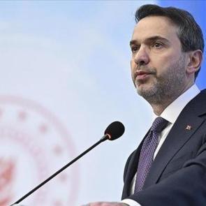 T&uuml;rkiye enerjide vites y&uuml;kseltiyor! Karadeniz'in altından elektrik taşınacak