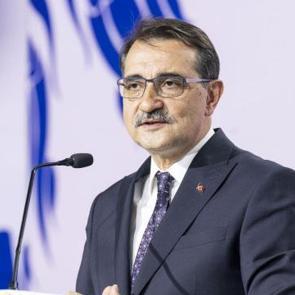 D&ouml;nmez'den "yapay zeka" mesajı: T&uuml;rkiye direksiyonda olacak