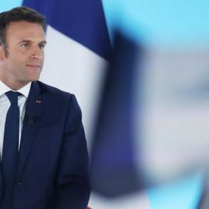 Fransa&rsquo;dan sosyal medya kararı! Macron 15 yaş altını Avrupa g&uuml;ndemine taşıdı