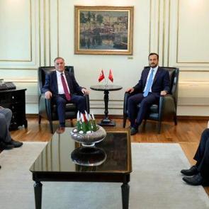 Abdullah &Ouml;zdemir'den İBB Başkanvekili Nuri Aslan'a taziye ziyareti