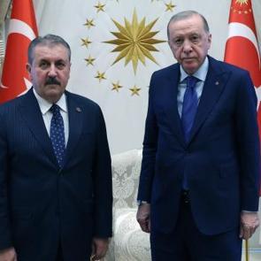 Cumhurbaşkanı Erdoğan, BBP Genel Başkanı Destici'yi kabul etti