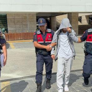 Samsun'da 16 yaşındaki &ccedil;ocuğun evinden &ccedil;ıkanlar şoke etti