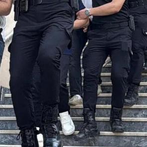 13 ilde "usuls&uuml;z vatandaşlık" operasyonu: 33 ş&uuml;pheli tutuklandı