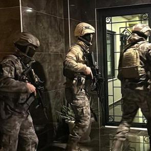 2 milyar 155 milyon TL para hareketliliği! 7 ilde yasa dışı bahis operasyonu