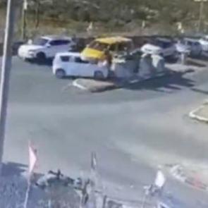 Batı Şeria'da ara&ccedil; &ccedil;arpması sonucu bir İsrail askeri ezilerek &ouml;ld&uuml;!