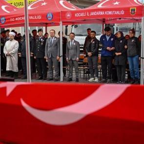 Kocaeli'de kahreden haber! Kalp krizi ge&ccedil;iren astsubay hayatını kaybetti