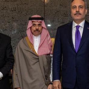 Bakan Fidan'dan Mekke ittifakı toplantısı