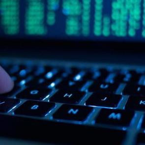 Binlerce FBI ajanının kişisel verileri &ccedil;alındı