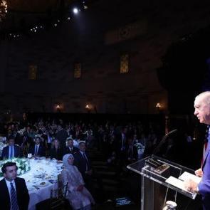 Cumhurbaşkanı Erdoğan'dan ABD'deki ara se&ccedil;im &ouml;ncesi &ccedil;ağrı