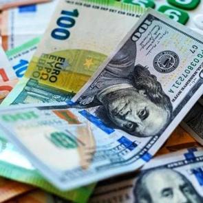 Dolar ve Euro ka&ccedil; TL oldu? İşte g&uuml;ncel fiyatlar...