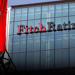 Fitch'ten T&uuml;rkiye'ye olumlu rapor! T&uuml;rk ekonomisi b&uuml;y&uuml;yecek