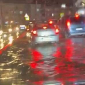 İstanbul'da sağanak etkili oldu