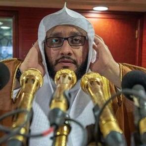 Mescidi Haram m&uuml;ezzini İbrahim el Medeni hayatını kaybetti