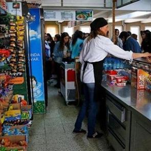 Okul kantinlerinde yeni d&ouml;nem! T&Uuml;GİS&rsquo;ten sağlıklı beslenme vurgusu