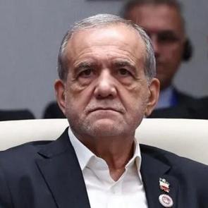 Pezeşkiyan ABD'ye gidiyor, basın ekibine vize yok!