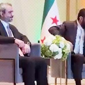 Şara'nın samimi anları: New York'ta koltuk şakası