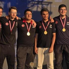 Teknofest'e damga vuran lise! &Uuml;&ccedil;&uuml;nc&uuml; kez birincilik kazandılar