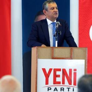 YENİ Parti'nin isminde değişiklik sinyali: K&uuml;&ccedil;&uuml;k bir d&uuml;zenleme...