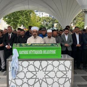 3 yaşındaki Kaan'ın kahreden &ouml;l&uuml;m&uuml;: Babasının kucağındayken &uuml;zerine kaya par&ccedil;ası devrildi
