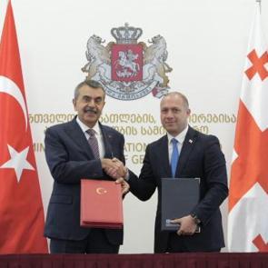 Ankara-Tiflis hattında &ouml;nemli imza!