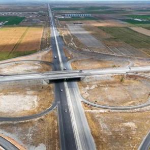 S&uuml;r&uuml;c&uuml;lerin &ccedil;ilesi bitiyor! Yol 40 dakika kısalacak: Yıllık 1,5 milyar TL tasarruf!