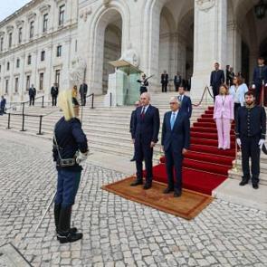 TBMM Başkanı Kurtulmuş, Portekiz'de resmi t&ouml;renle karşılandı