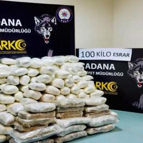 Adana'da 100 kilo esrar ele ge&ccedil;irildi; 3 tutuklama