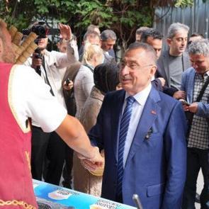 AK Parti İstanbul&rsquo;dan bir g&uuml;nde 1494 program