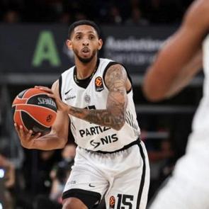 Anadolu Efes yeni transferini a&ccedil;ıkladı!