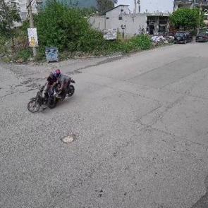 "Dayı &ouml;yle yola &ccedil;ıkılır mı?" &Ccedil;arpıştığı yaşlı adama yerdeyken b&ouml;yle isyan etti